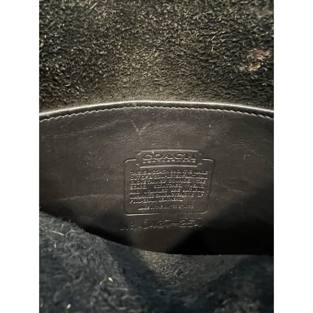 Classic Black Leather Crossbody Satchel - Picture 12 of 13